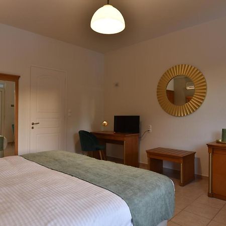 Okeanis II Aparthotel คาโตดารัตโซ ภายนอก รูปภาพ