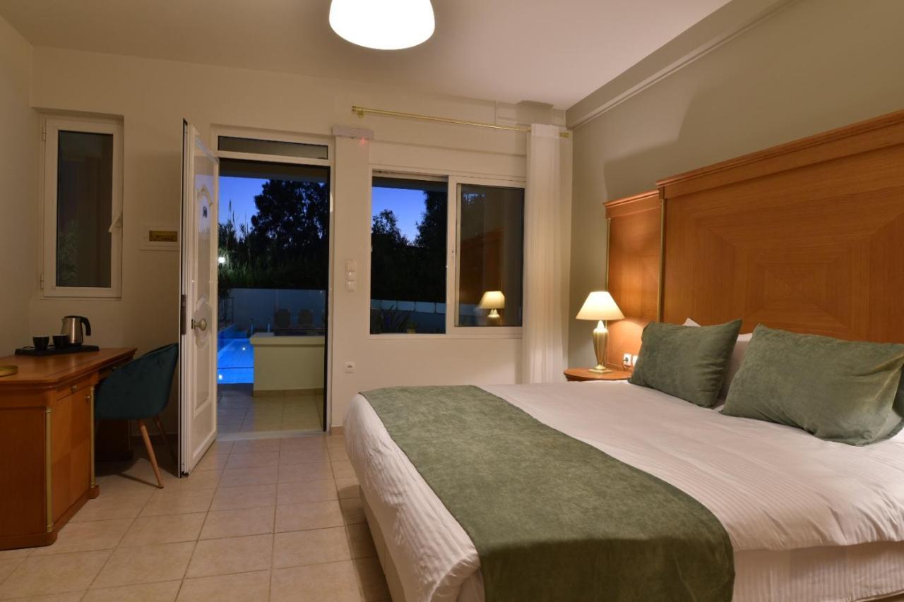Okeanis II Aparthotel คาโตดารัตโซ ภายนอก รูปภาพ