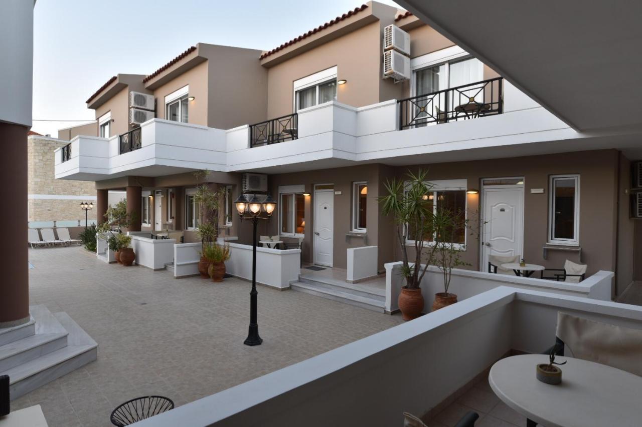 Okeanis II Aparthotel คาโตดารัตโซ ภายนอก รูปภาพ