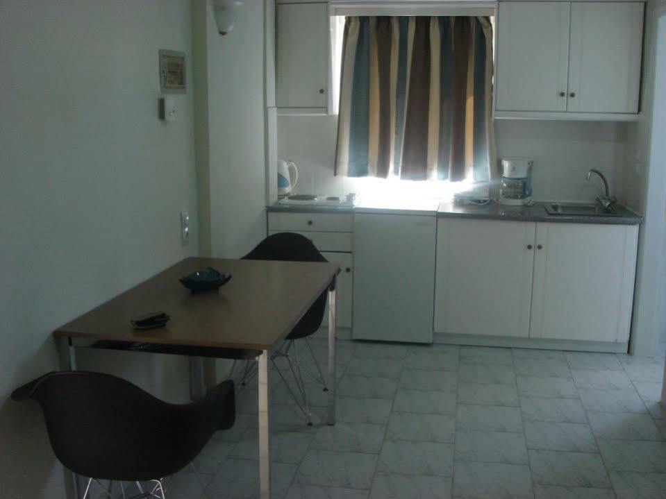 Okeanis II Aparthotel คาโตดารัตโซ ภายนอก รูปภาพ